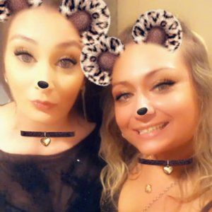 Meet your Posher, Elizabeth